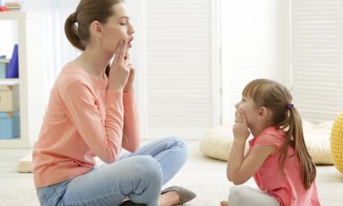دورة تكوينية في التخاطب وتعديل السلوك